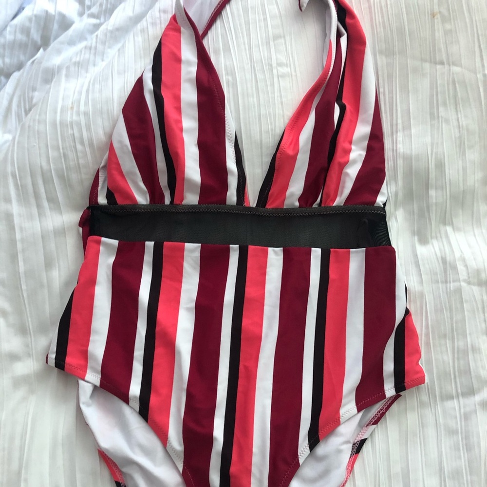 Striped one piece swimming suit